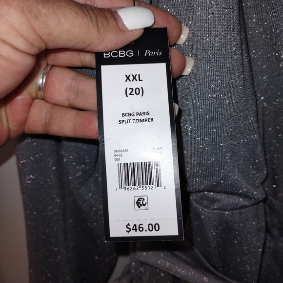 Shimmery shorts romper - Picture 6 of 6